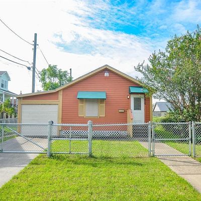 3015 Avenue L, Galveston, TX 77550