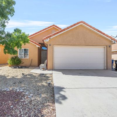 3015 Datum St Sw, Albuquerque, NM 87121