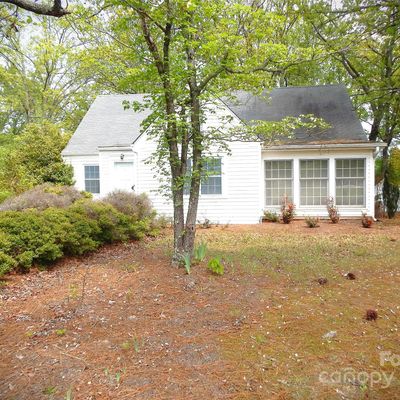 302 Williams St, Star, NC 27356