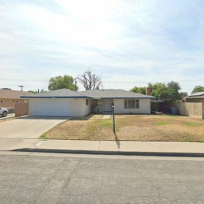 3021 N Arthur Ave, Fresno, CA 93705