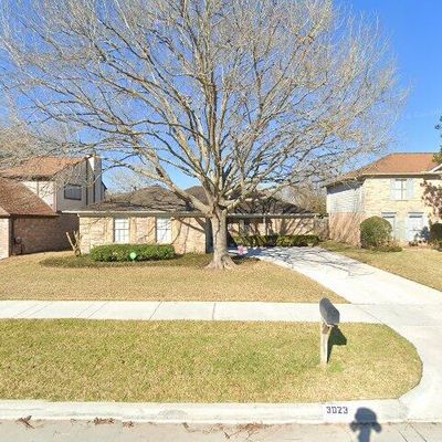 3023 Sleepy Hollow Dr, Sugar Land, TX 77479