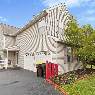 303 Park Ave, Harleysville, PA 19438