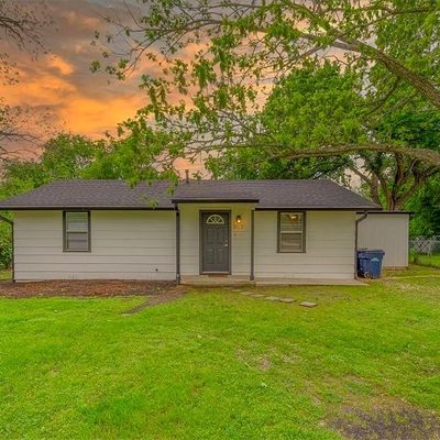 303 Sumbera St, Holland, TX 76534