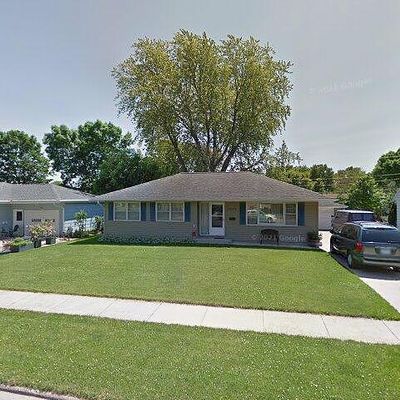 3035 19 Th Ave, Marion, IA 52302