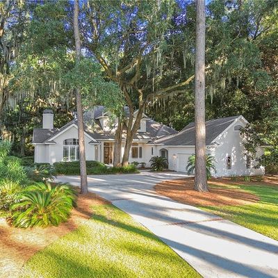 304 Bamberg Dr, Bluffton, SC 29910