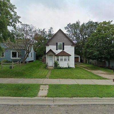 306 Curry Ave, Detroit Lakes, MN 56501