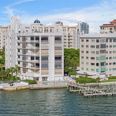 306 Golden Gate Pt, Sarasota, FL 34236