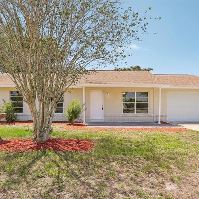 3065 Riverhead Dr, Deltona, FL 32738