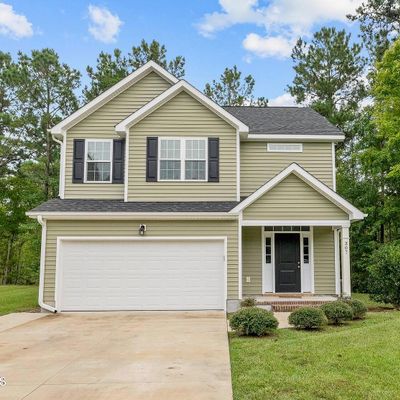 307 Green Trees Dr, New Bern, NC 28560