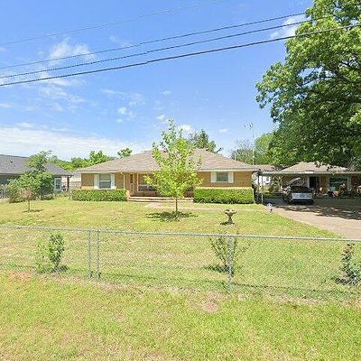 307 Lowry St, Arp, TX 75750