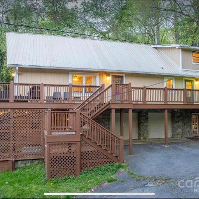 307 Nottingham Rd, Maggie Valley, NC 28751