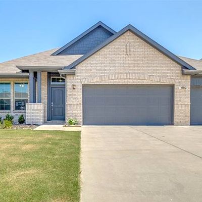 308 Evans Dr, Van Alstyne, TX 75495