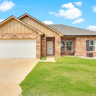 308 Hoover Drive, Mabank, TX 75147