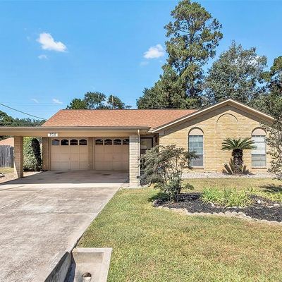 308 Maple Ln, Conroe, TX 77304