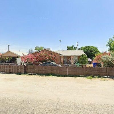 308 Lowery St, Porterville, CA 93257