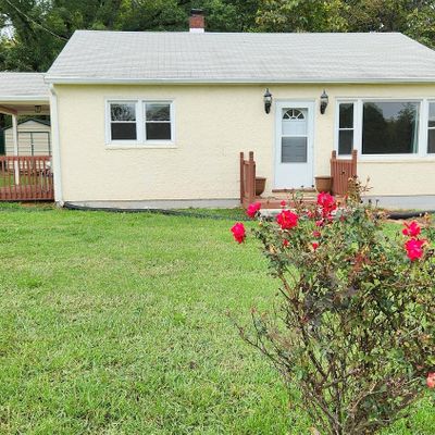 308 Woodrow Ave, Monroe, VA 24574