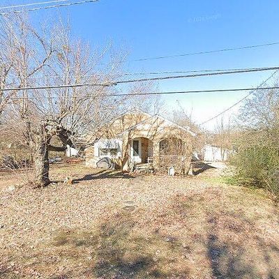 309 E Garland St, Clarksville, AR 72830