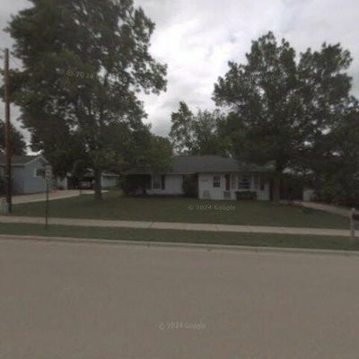 309 W Howard St, Manawa, WI 54949