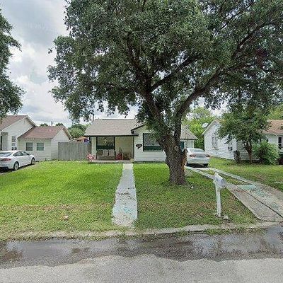 309 Tutt Ave, Taft, TX 78390