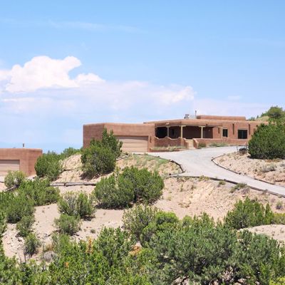 31 Calle Del Sol, Placitas, NM 87043