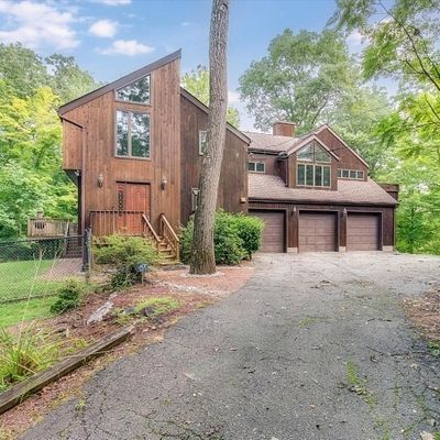 31 Hemlock Ave, Newton, NJ 07860