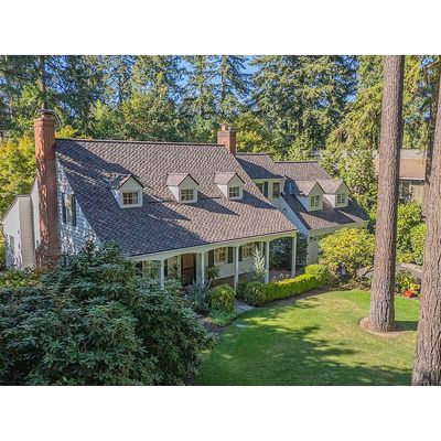 310 Chandler Pl, Lake Oswego, OR 97034