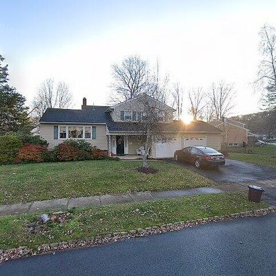 28 Mekeel Dr, Dover, NJ 07801