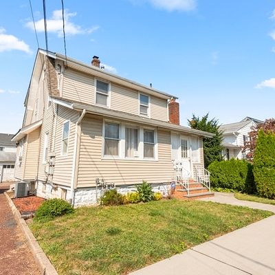 28 N 22 Nd St, Kenilworth, NJ 07033