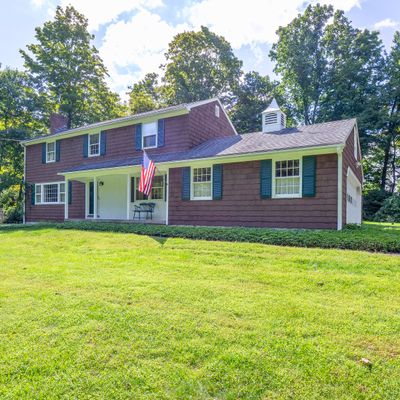 28 Pinecrest Dr, Ridgefield, CT 06877