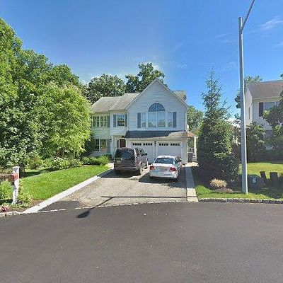 28 Serrell Dr, Montvale, NJ 07645