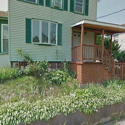 28 Union St, Meriden, CT 06451