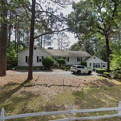 280 Fieldcrest Rd, Southern Pines, NC 28387