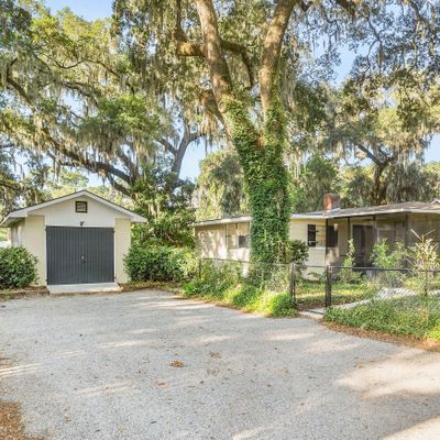 2800 Mossy Oaks Rd, Beaufort, SC 29902