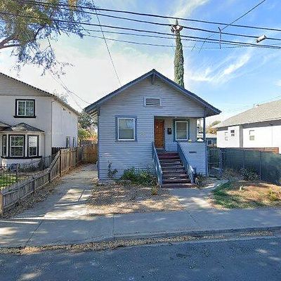 2810 42 Nd St, Sacramento, CA 95817