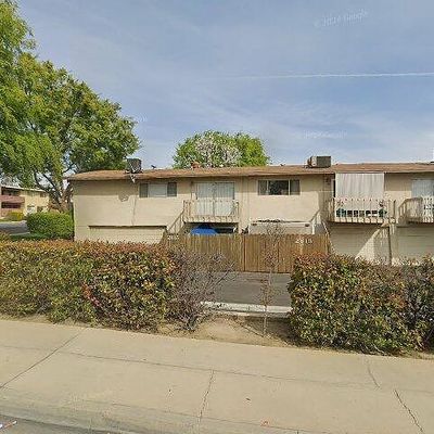 2815 Oswell St, Bakersfield, CA 93306