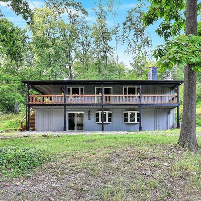 282 Farmall Rd, Grantville, PA 17028