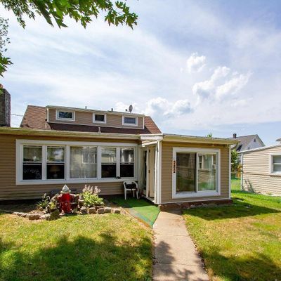 282 Van Pelt Pl, Long Branch, NJ 07740