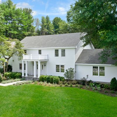 282 Round Hill Rd, Greenwich, CT 06831