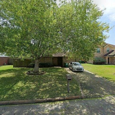 2821 Ashley St, La Marque, TX 77568