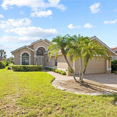 28271 L Burton Fletcher Ct, Bonita Springs, FL 34135