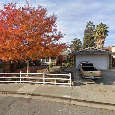 2827 Sunburst Dr, Fairfield, CA 94533