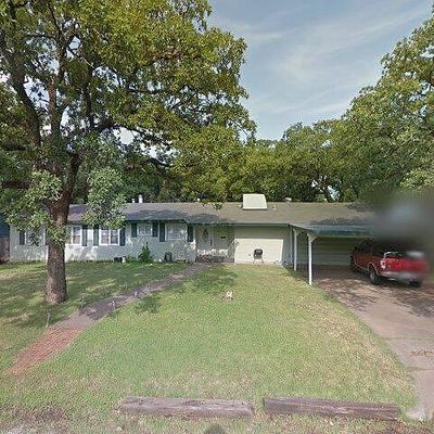 2832 Mcgee St, Fort Worth, TX 76112