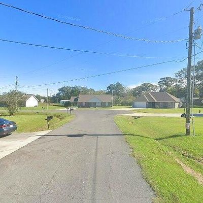 284 Sugarland Est, Opelousas, LA 70570