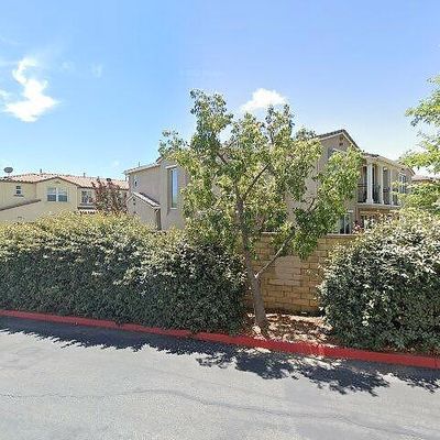 28703 Calle De La Paz Dr, Valencia, CA 91354