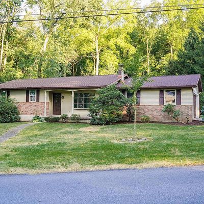 288 Poplar St, Fleetwood, PA 19522