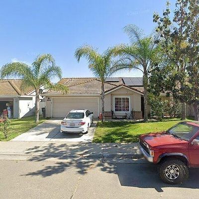 2880 Elm St, Livingston, CA 95334