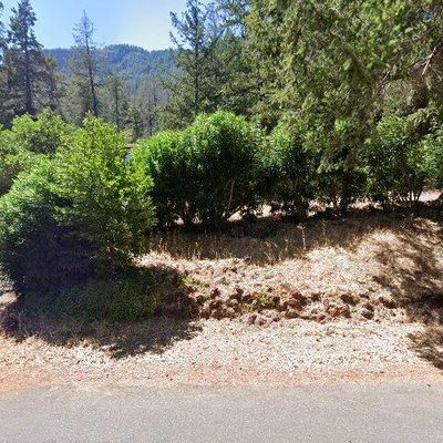 2889 Buckingham Dr, Kelseyville, CA 95451