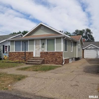 289 Derby St, Pekin, IL 61554