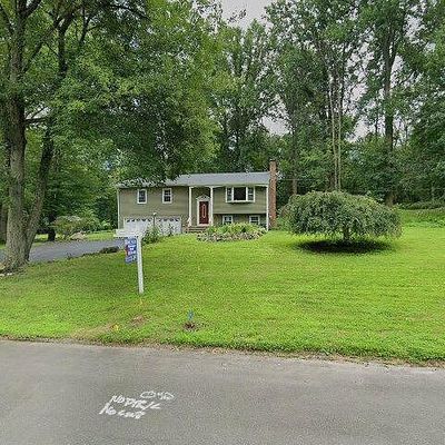 29 Dart Hill Rd, Milford, CT 06461