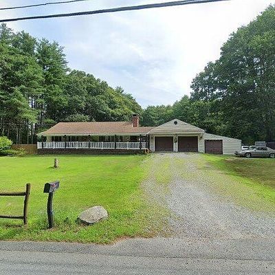 29 Pulaski Rd, Chepachet, RI 02814